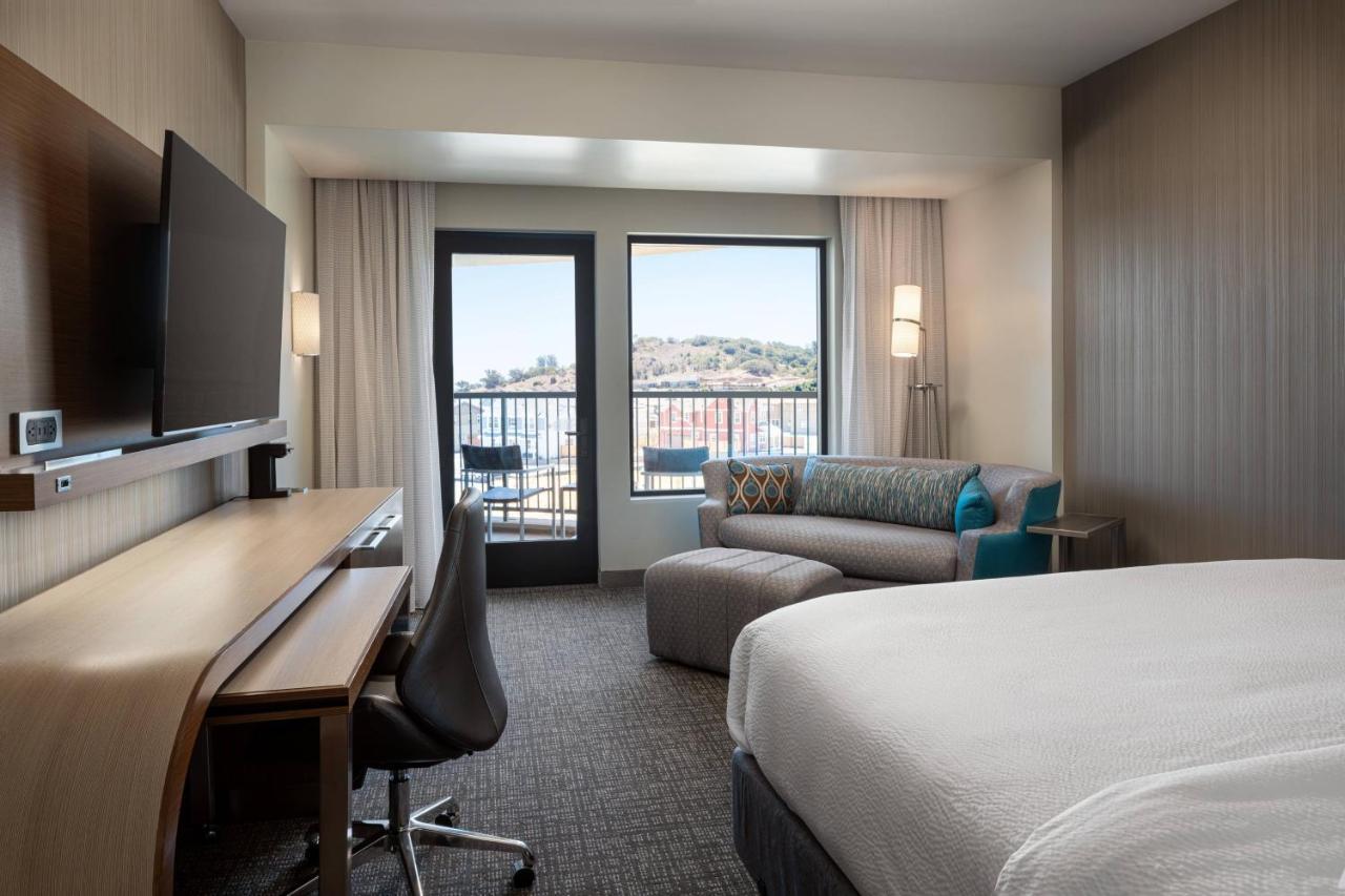 Courtyard By Marriott Petaluma Sonoma County Hotel Eksteriør billede
